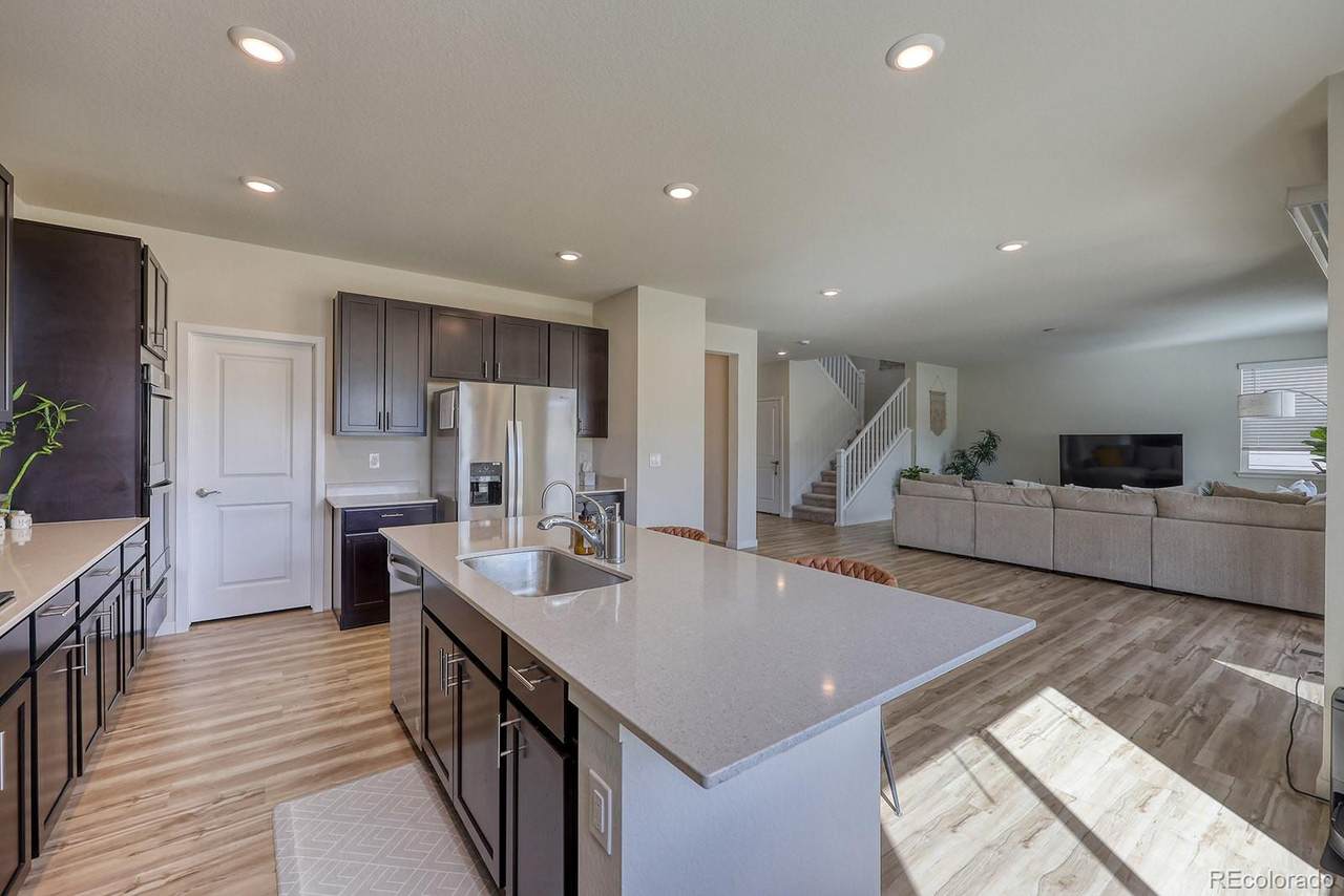 https://bt-photos.global.ssl.fastly.net/metrolist/1280_boomver_2_2905979-1.jpg
