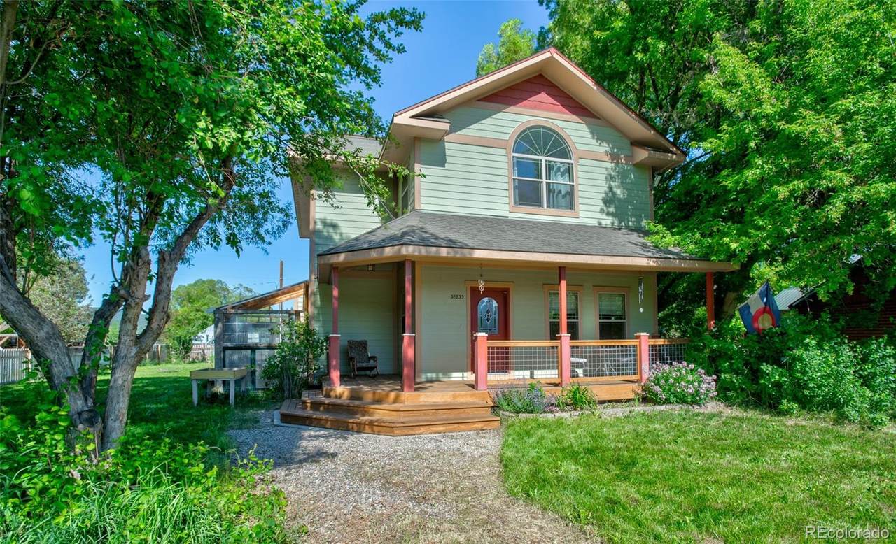 38835 Main Street - Photo 1