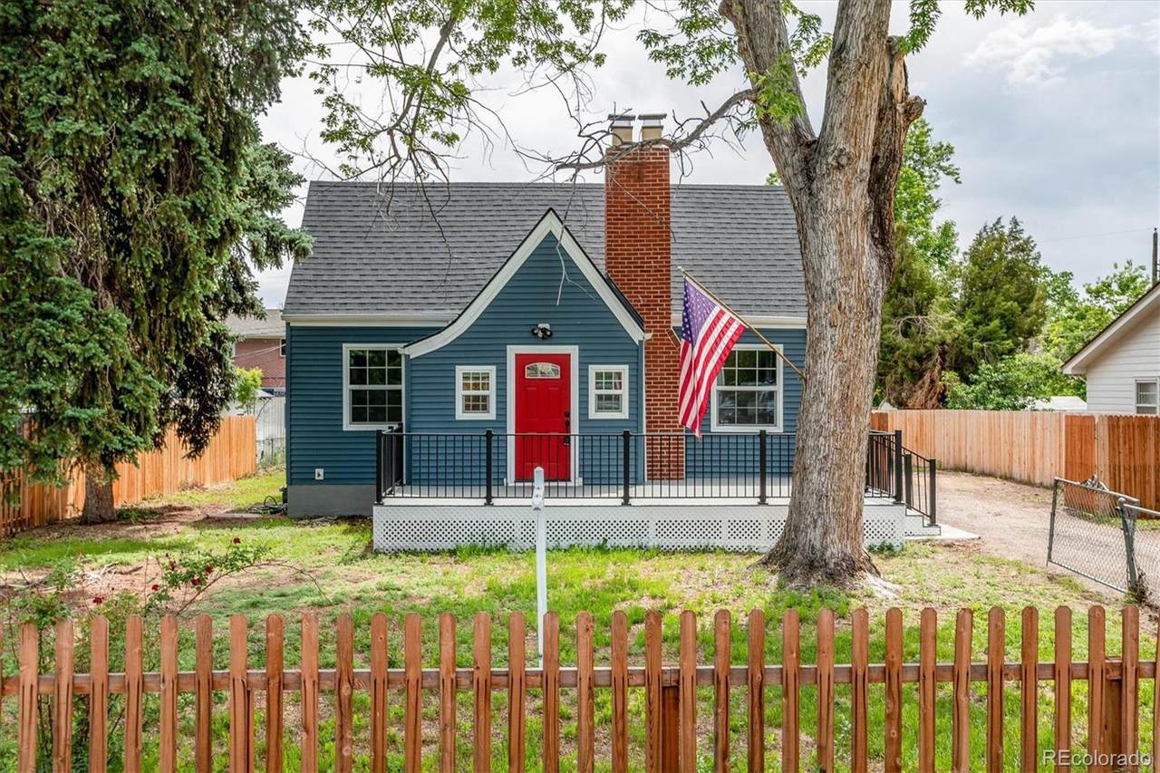 1360 Reed Street - Photo 1
