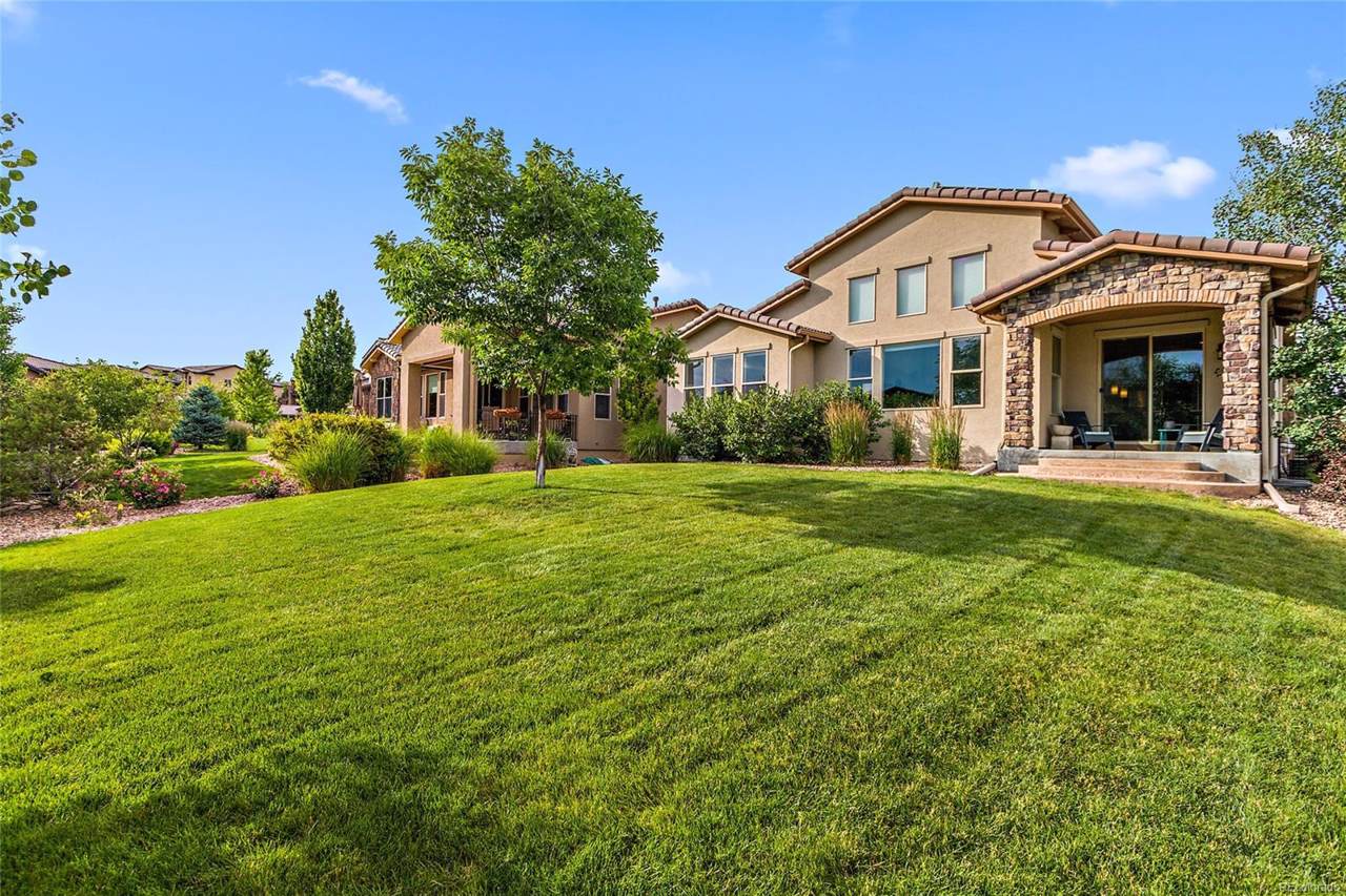 2349 Juniper Circle - Photo 1
