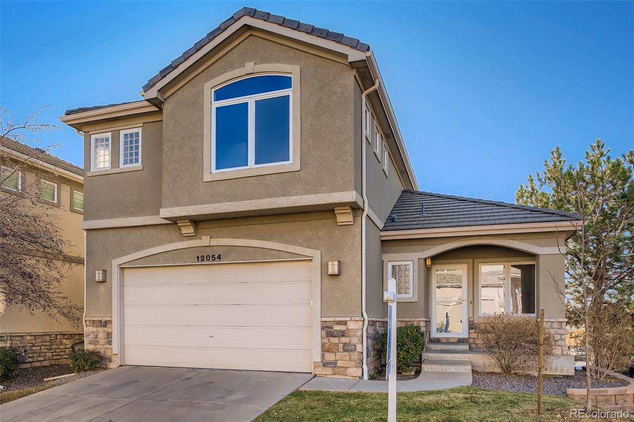 12054 Lake Circle - Photo 1