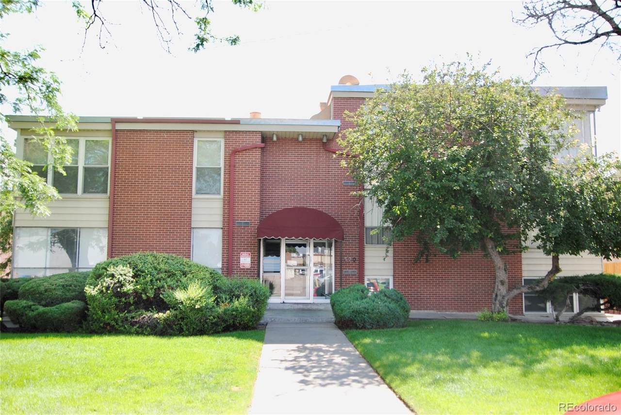 320 Ames Street - Photo 1