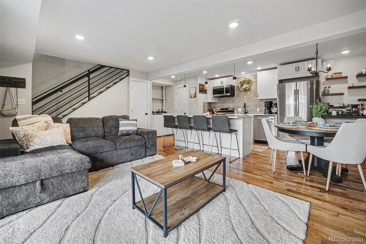 7995 Mississippi Avenue - Photo 1