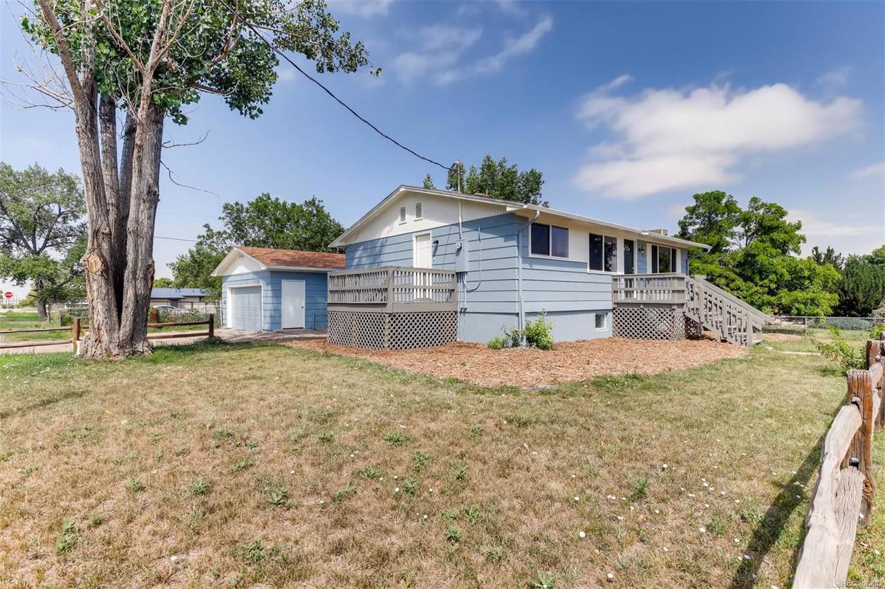 105 Ash Street - Photo 1