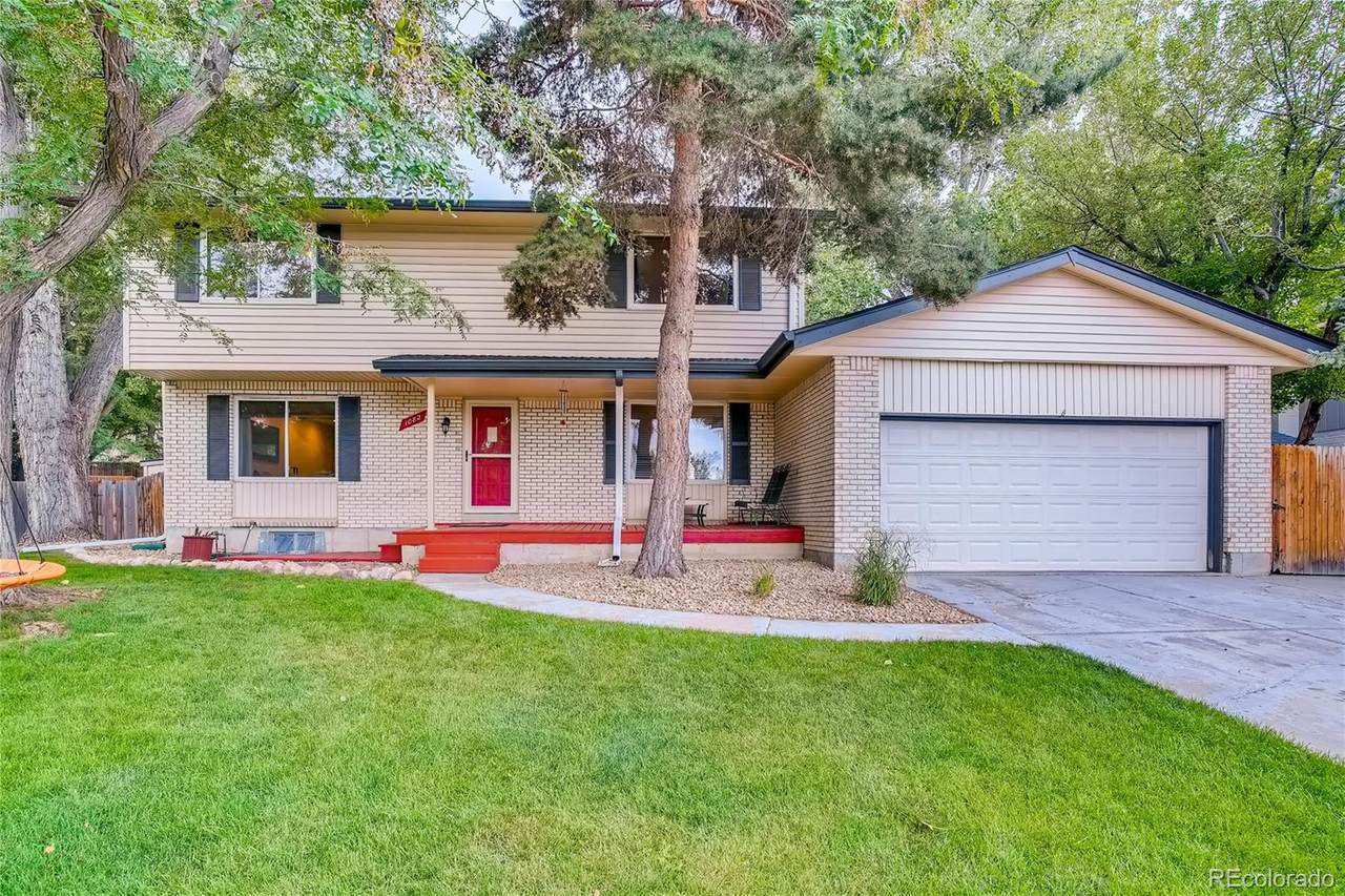 1082 Geddes Avenue - Photo 1