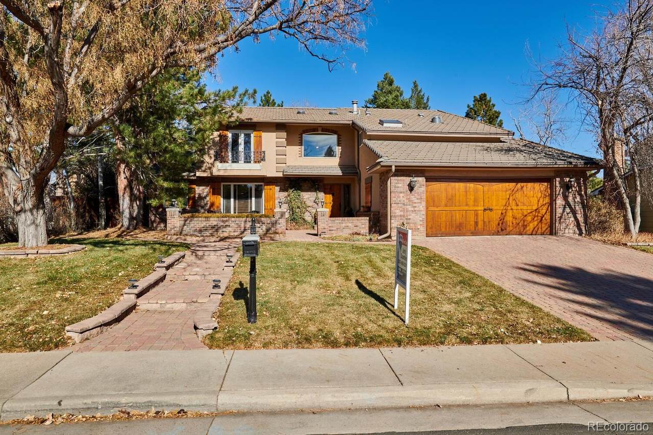 10783 Berry Avenue - Photo 1