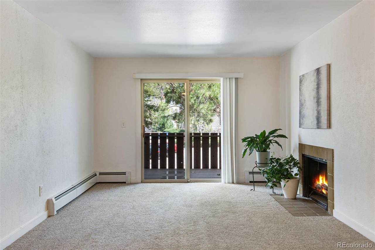 8050 Niwot Road - Photo 1