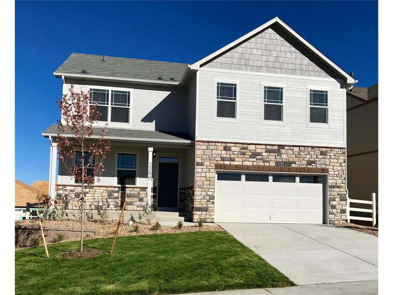 2250 Shadow Creek Drive - Photo 1