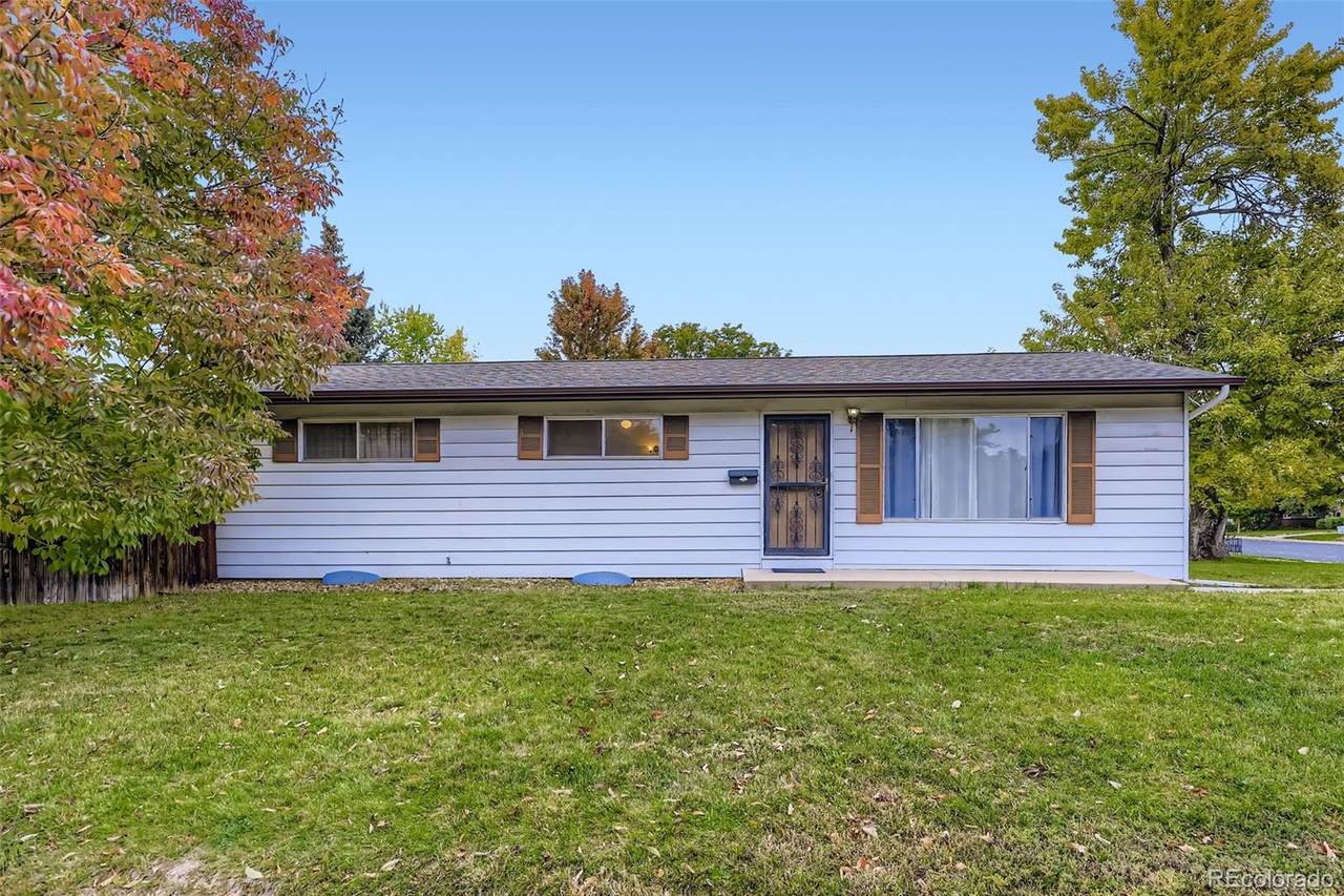 1693 Elm Street - Photo 1