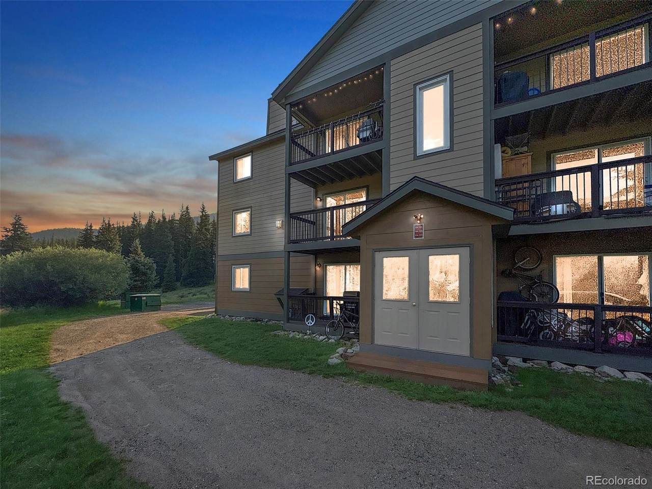 107 Peaks View Court - Photo 1