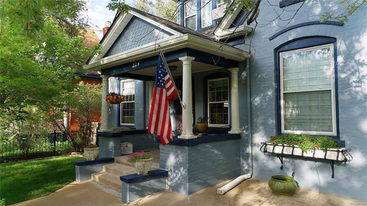 224 Clarkson Street - Photo 1