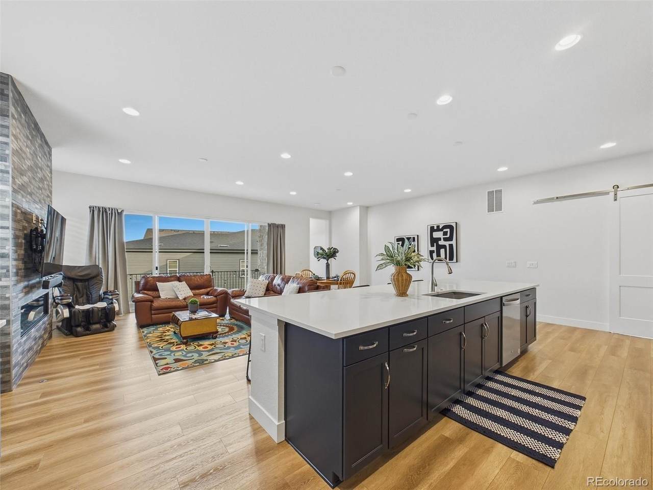 7118 Canyonpoint Road - Photo 1
