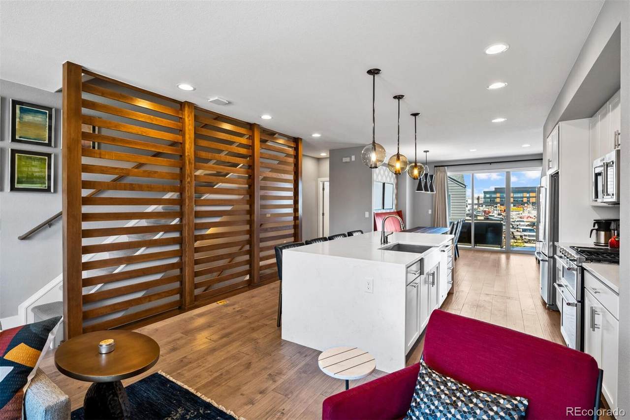 74 Oneida Court - Photo 1