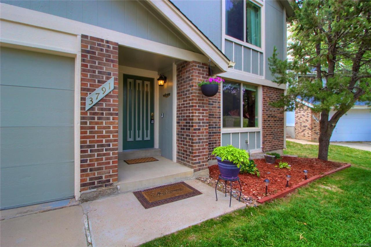 3791 Ceylon Way - Photo 1