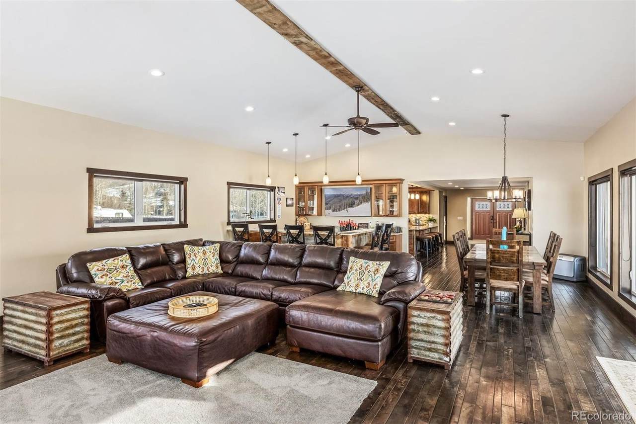 901 Rainbow Drive - Photo 1