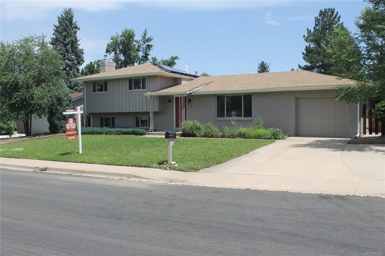 214 Seminole Drive - Photo 1