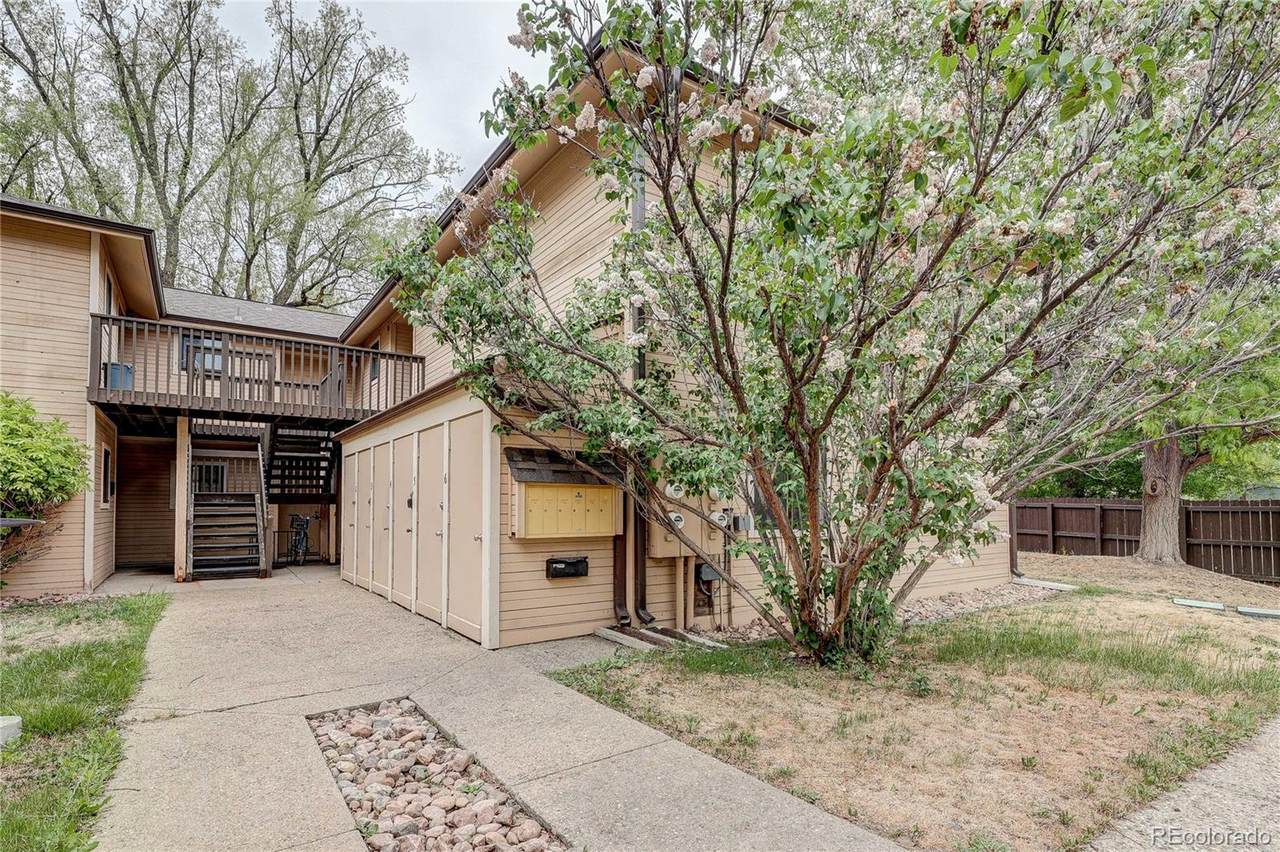 3065 30th Street - Photo 1