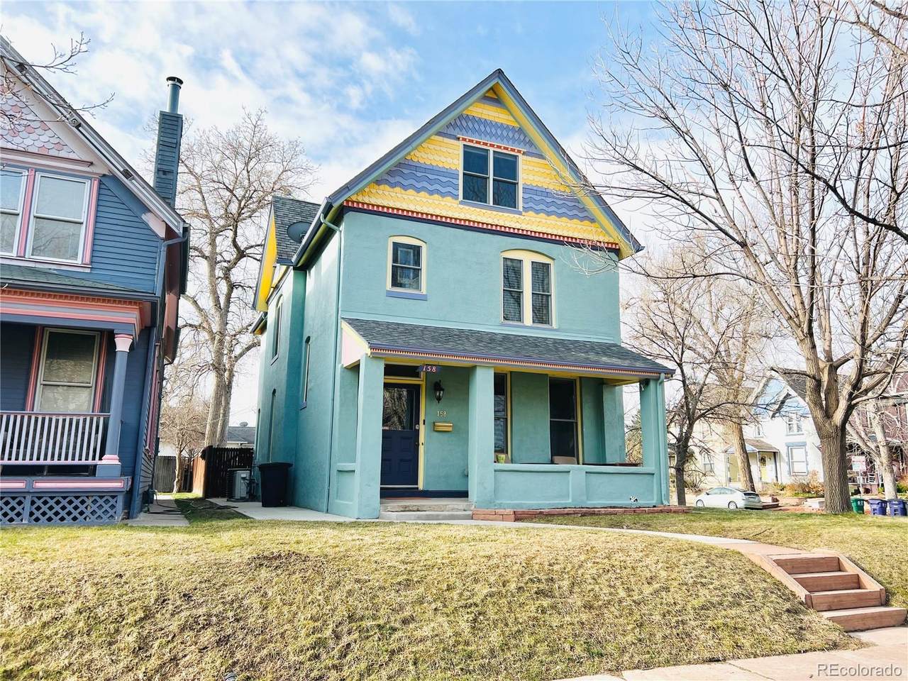 158 4th Avenue - Photo 1