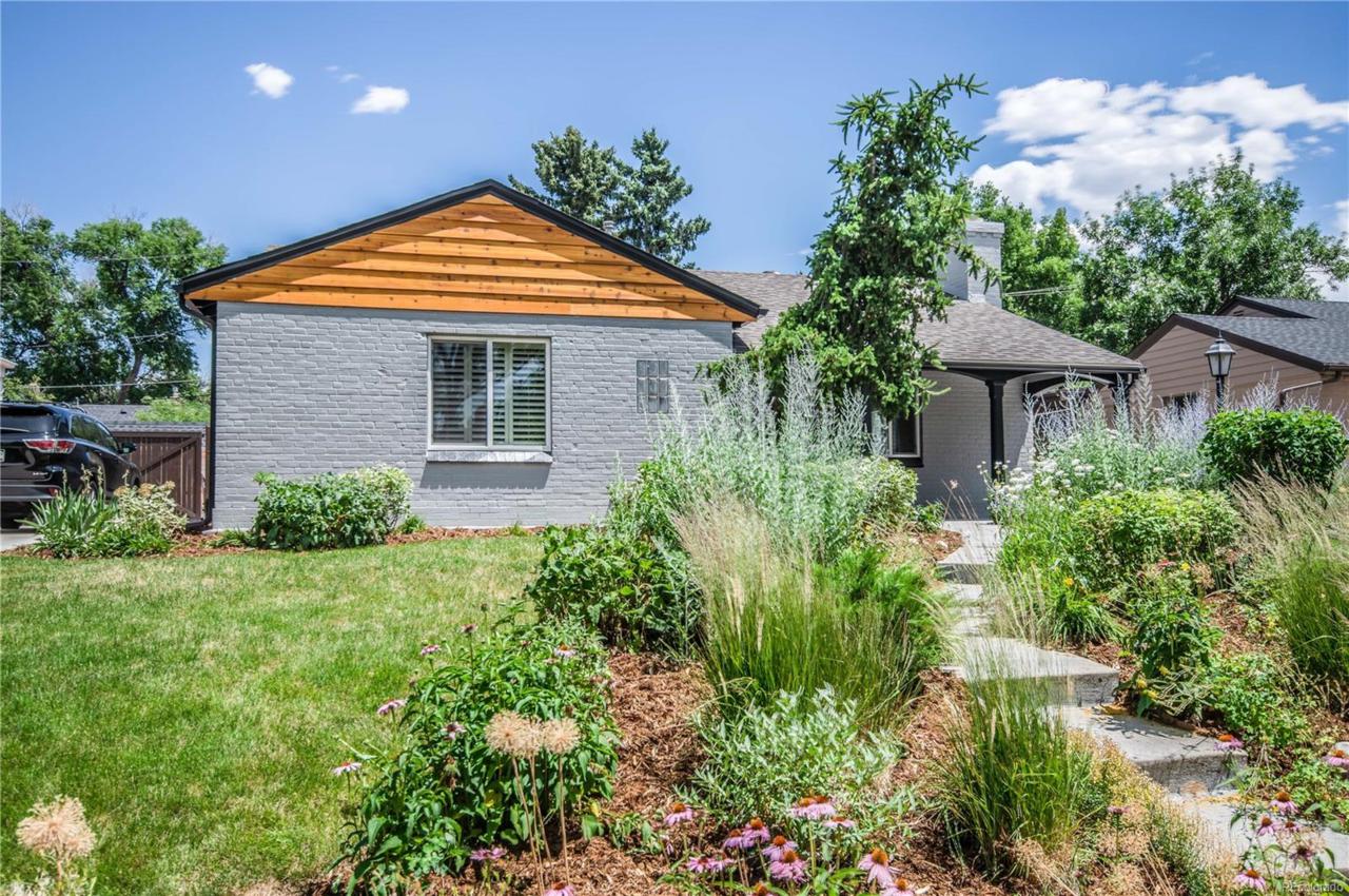 1560 Leyden Street - Photo 1