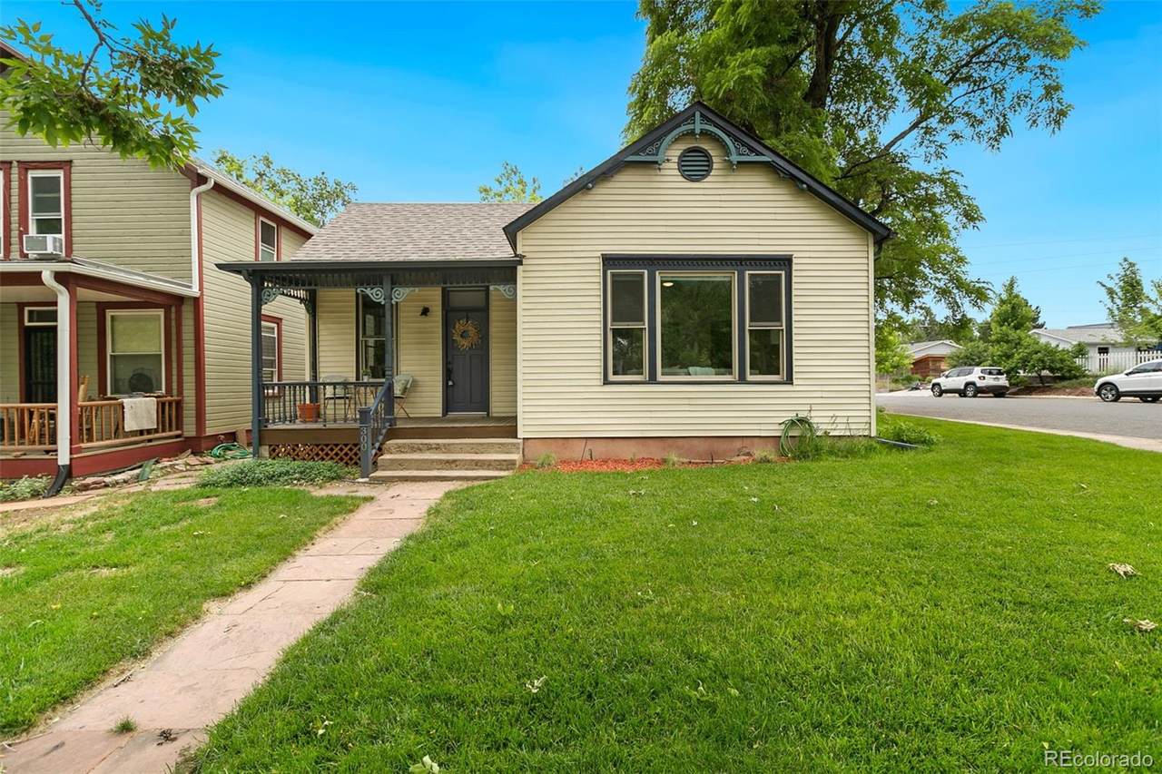 300 Cleveland Street - Photo 1