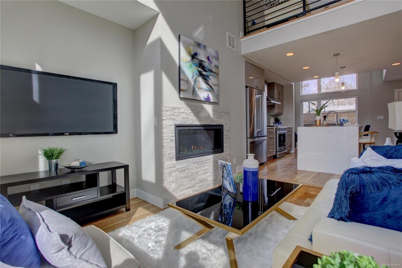 2807 Parkside Place - Photo 1
