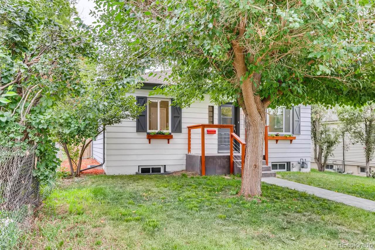 4026 Cherokee Street - Photo 1