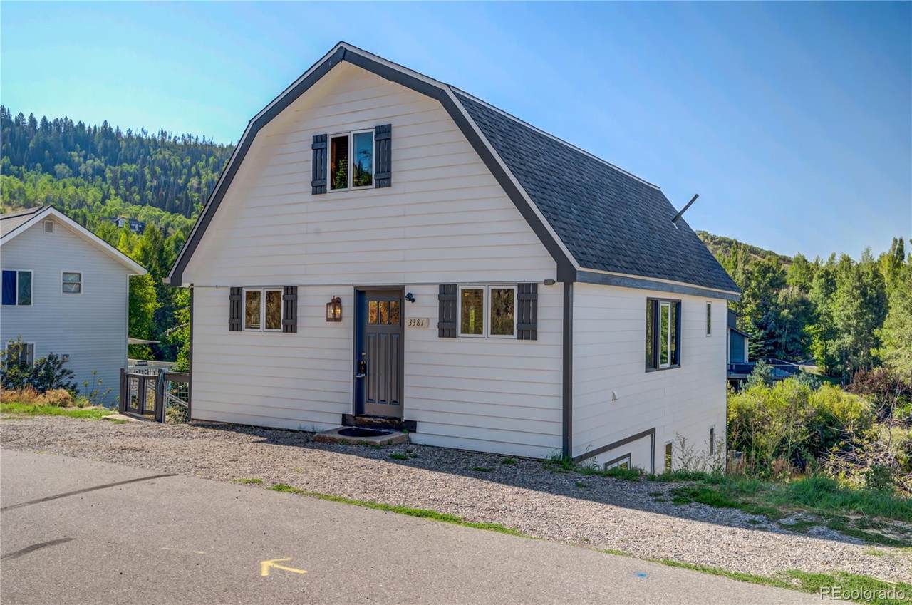 3381 Apres Ski Way - Photo 1