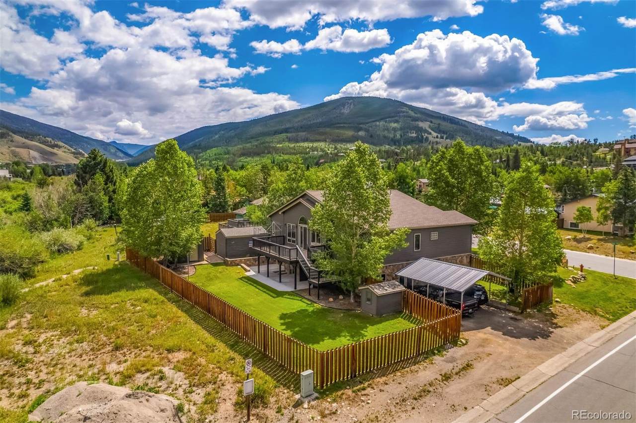 11 Alpine Road - Photo 1