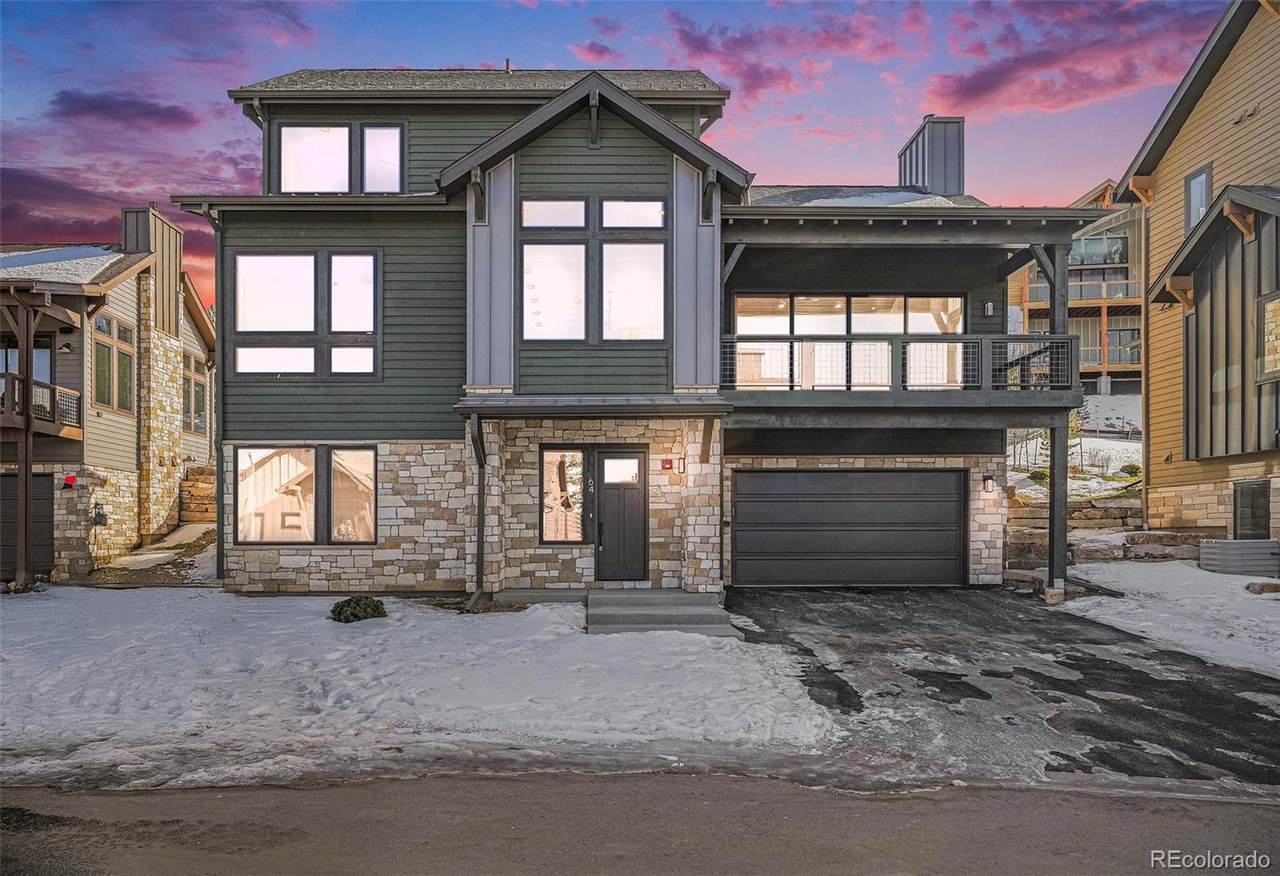 64 Overlook Place - Photo 1