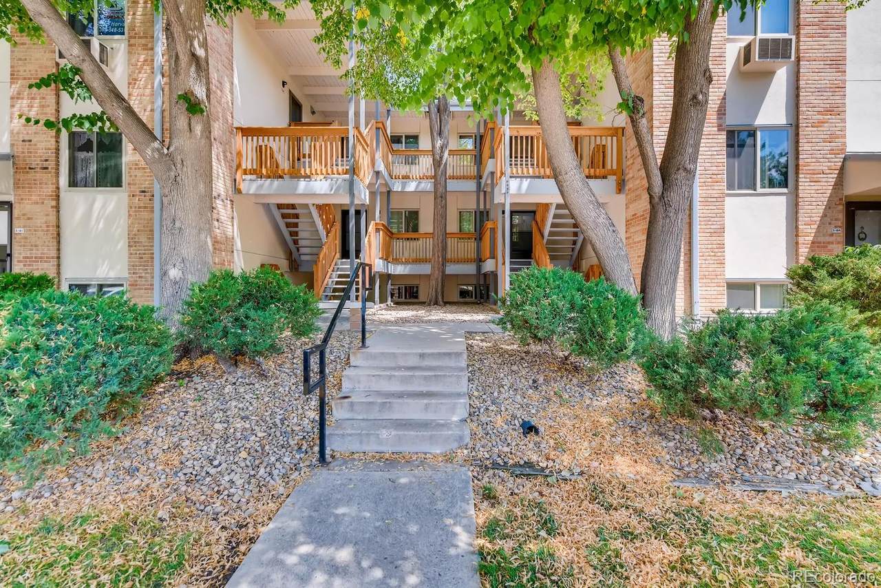 6455 Bates Avenue - Photo 1