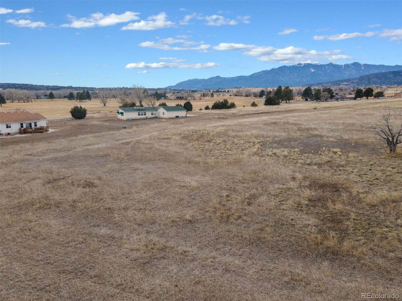 1122 Little Snake Dr - Photo 1