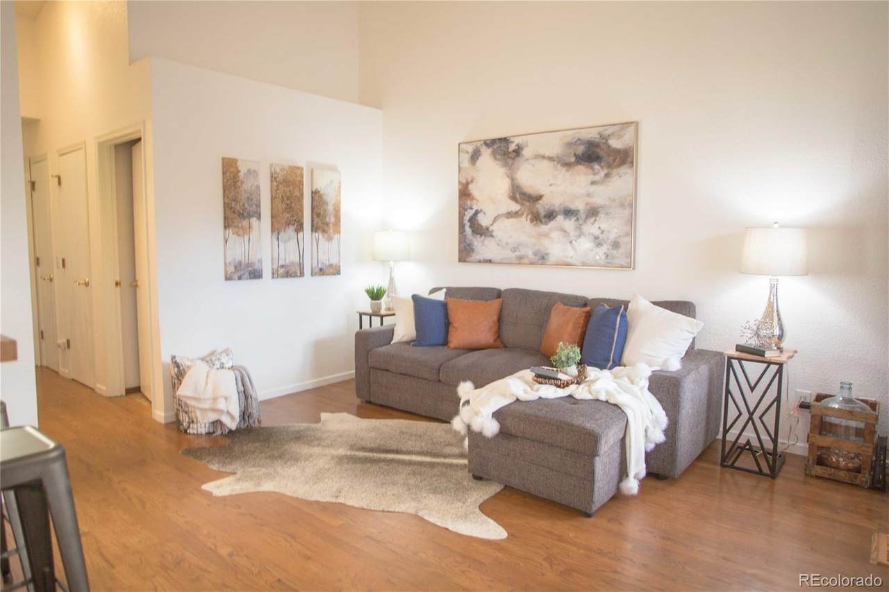 10537 Maplewood Drive - Photo 1