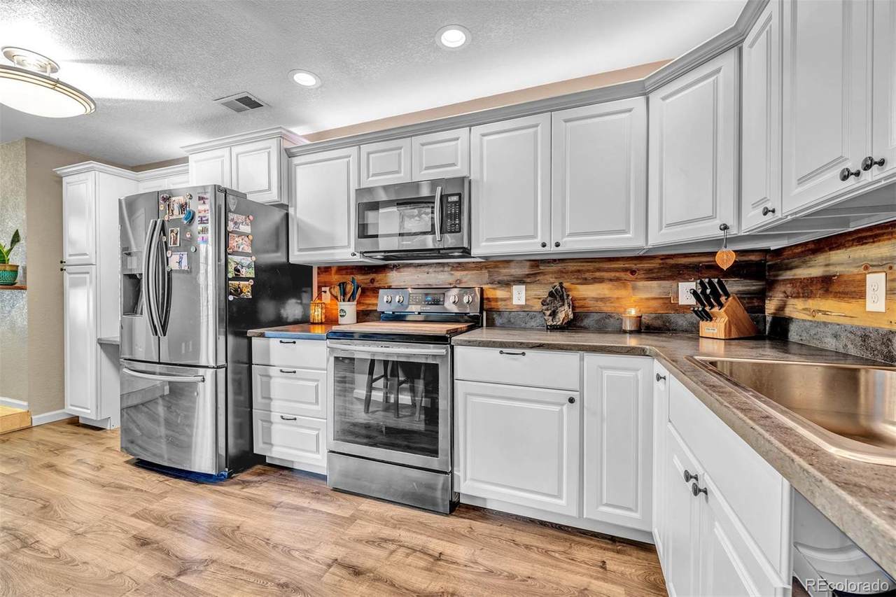 8488 Everett Way - Photo 1