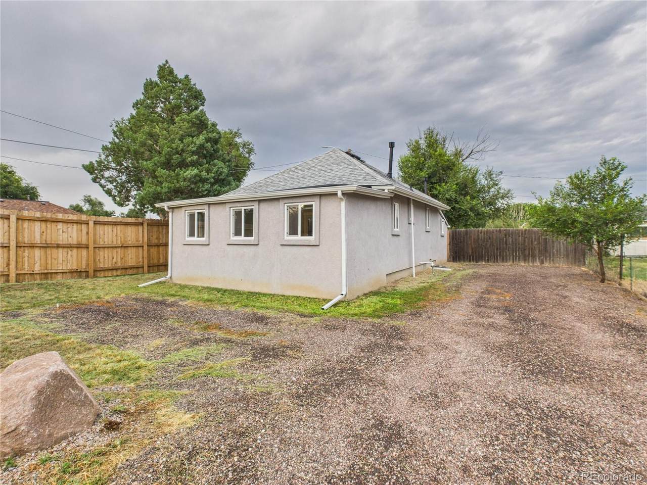 404 Race Street - Photo 1