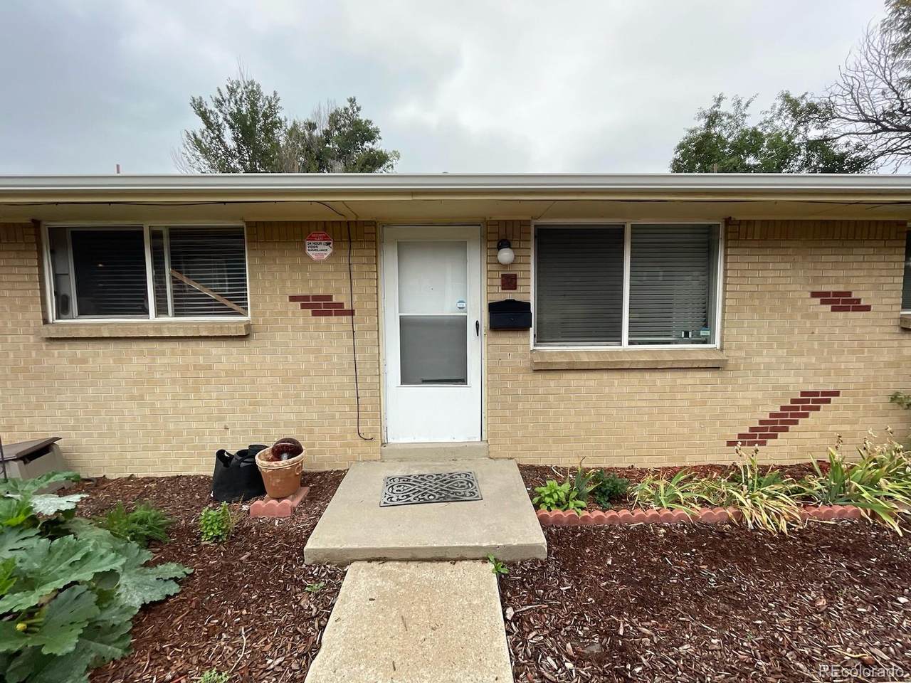10321 59th Avenue - Photo 1