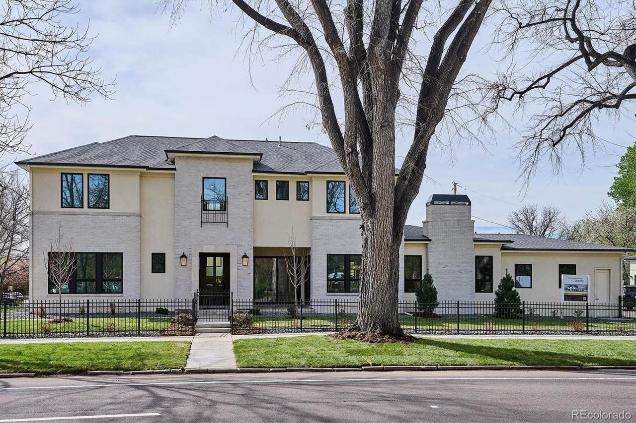 1699 Bellaire Street - Photo 1