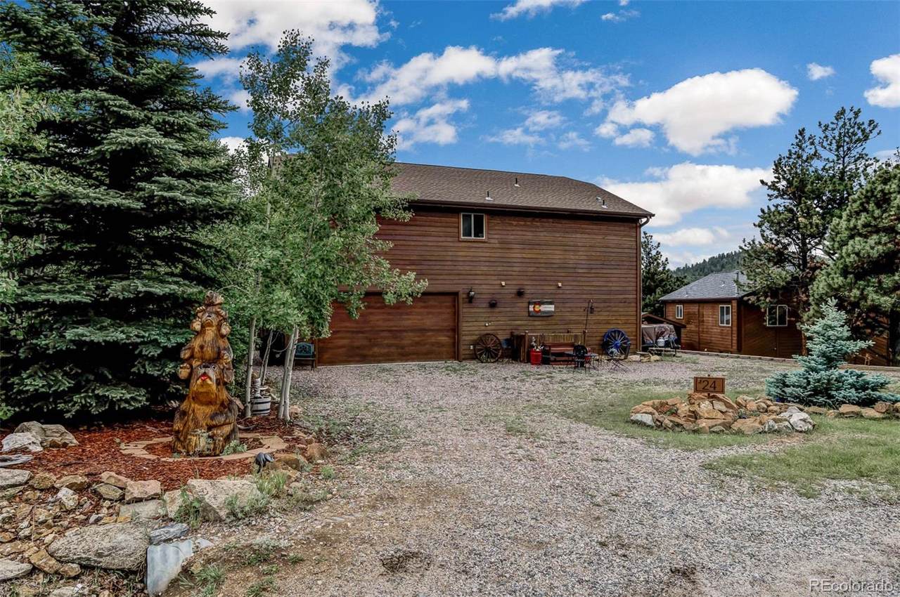 24 Sunlight Lane - Photo 1