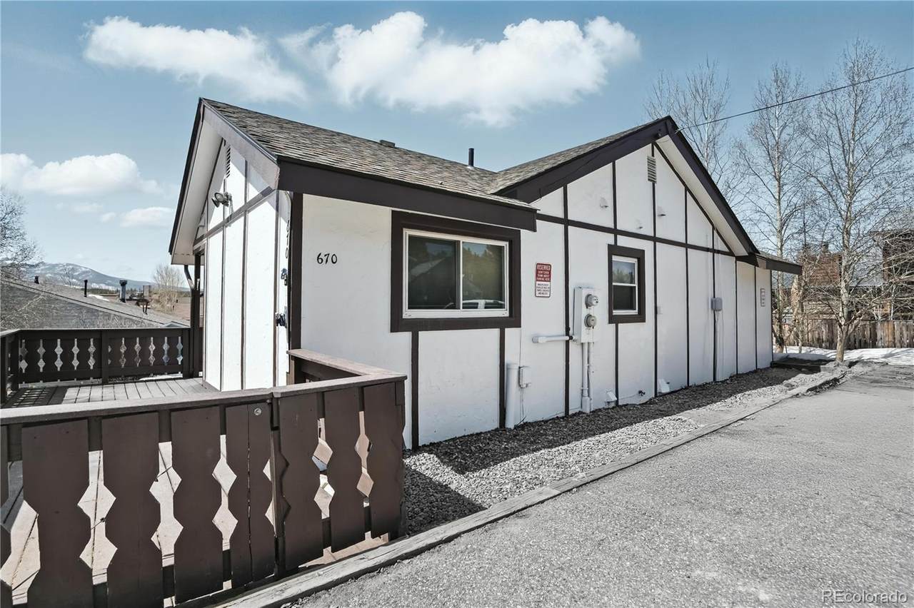 670 Wapiti Drive - Photo 1