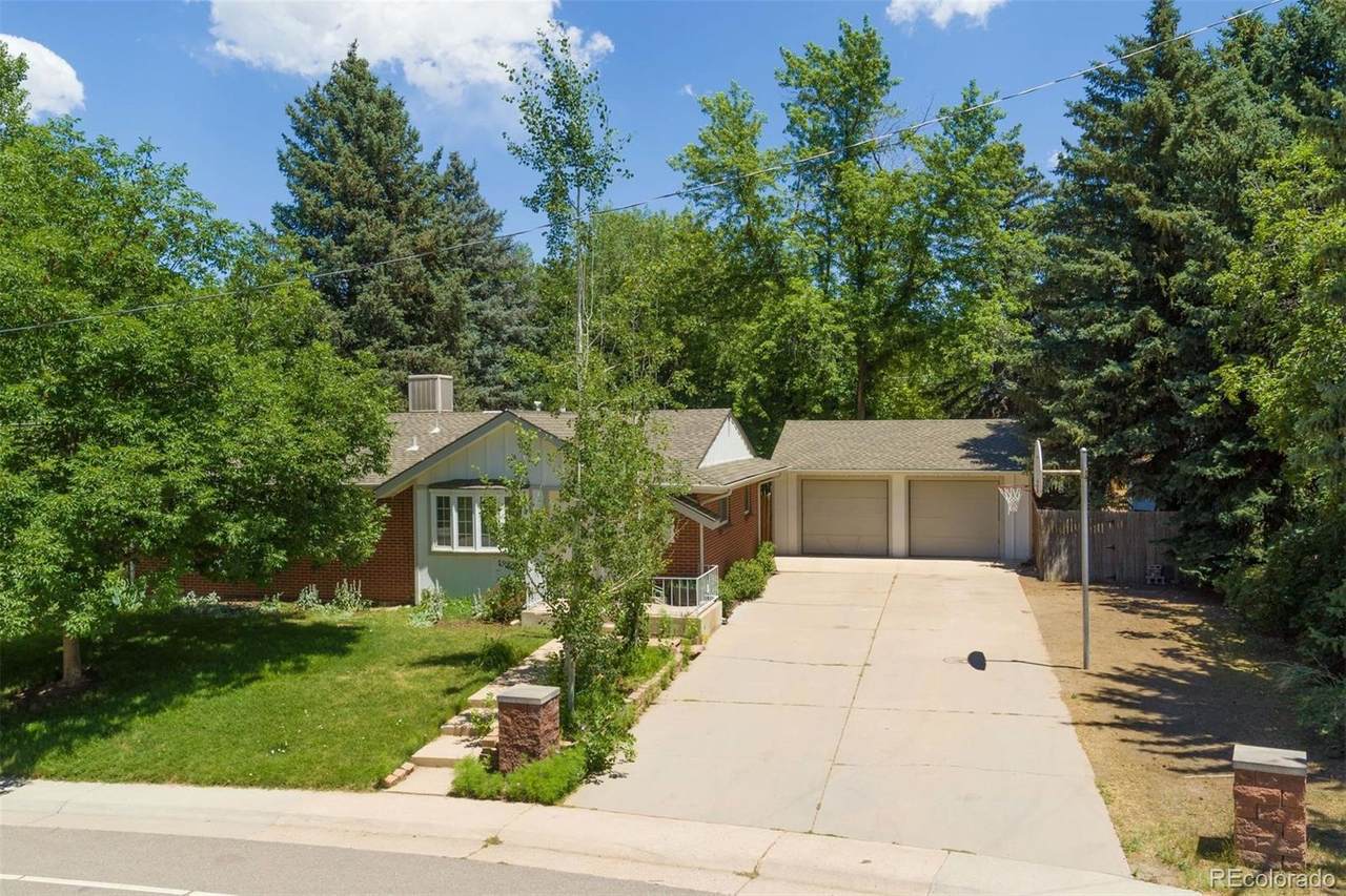 6610 Steele Street - Photo 1