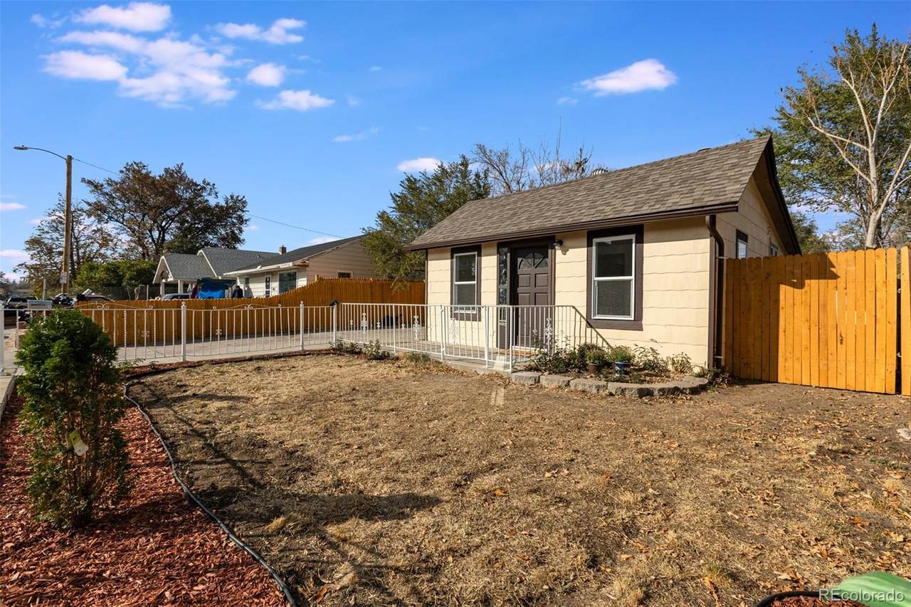 3397 Virginia Avenue - Photo 1