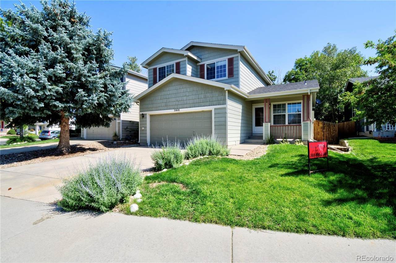 21828 Silver Meadow Circle - Photo 1