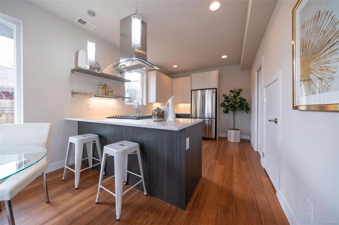 1361 Zenobia Street - Photo 1