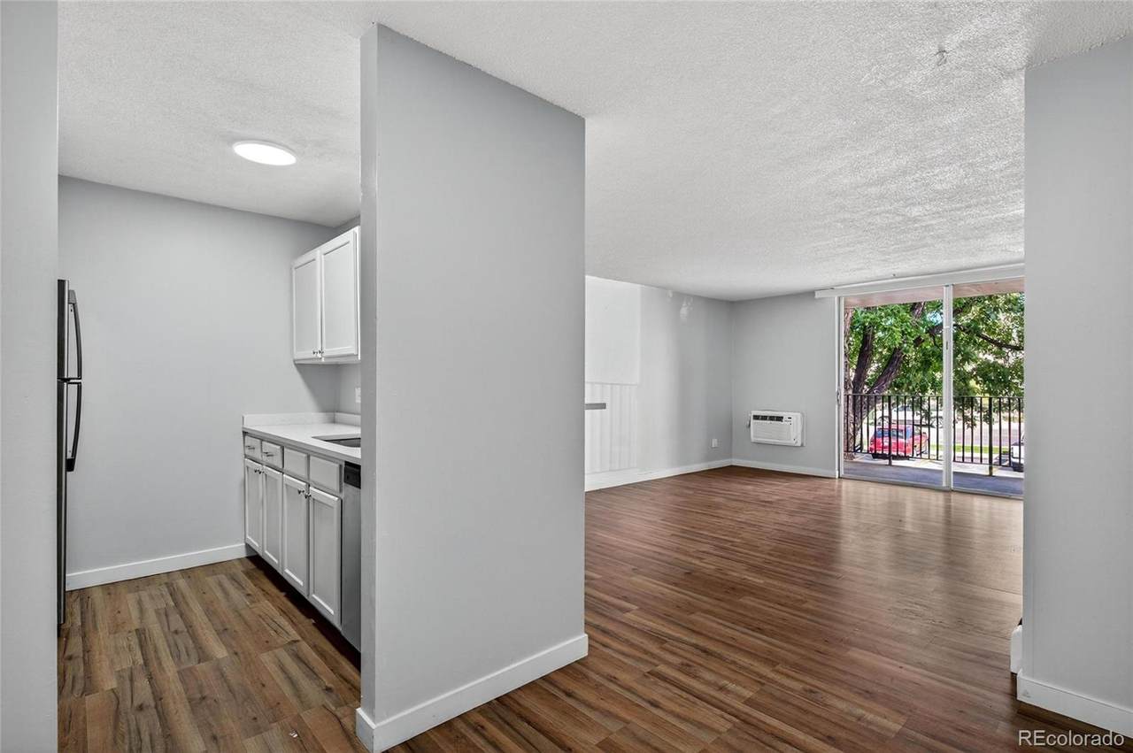 2281 Vaughn Way - Photo 1