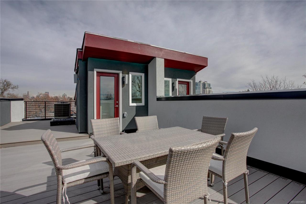 309 Pennsylvania Street - Photo 1