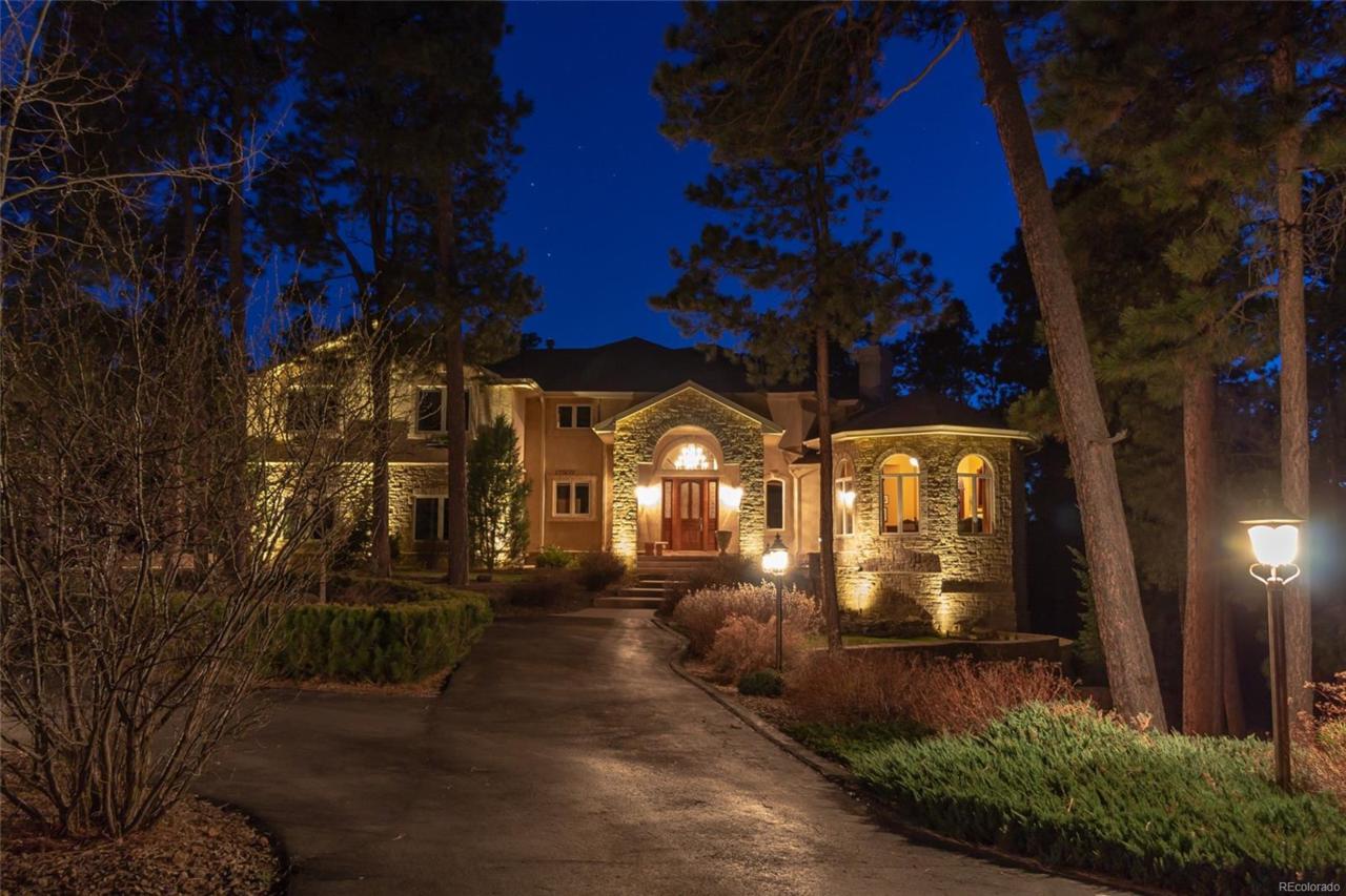 17507 Colonial Park Drive - Photo 1