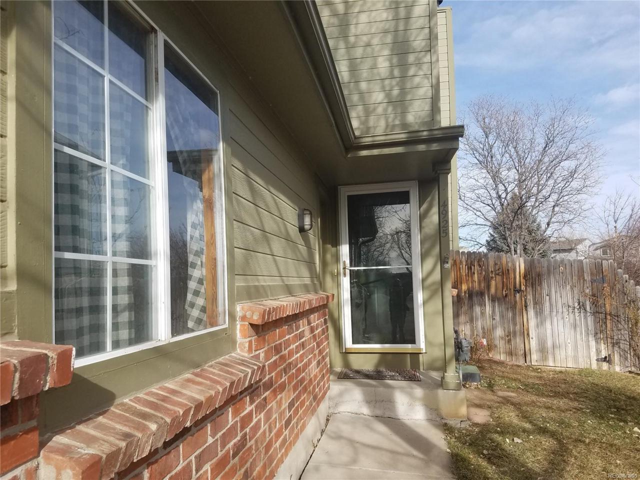 4925 125th Avenue - Photo 1