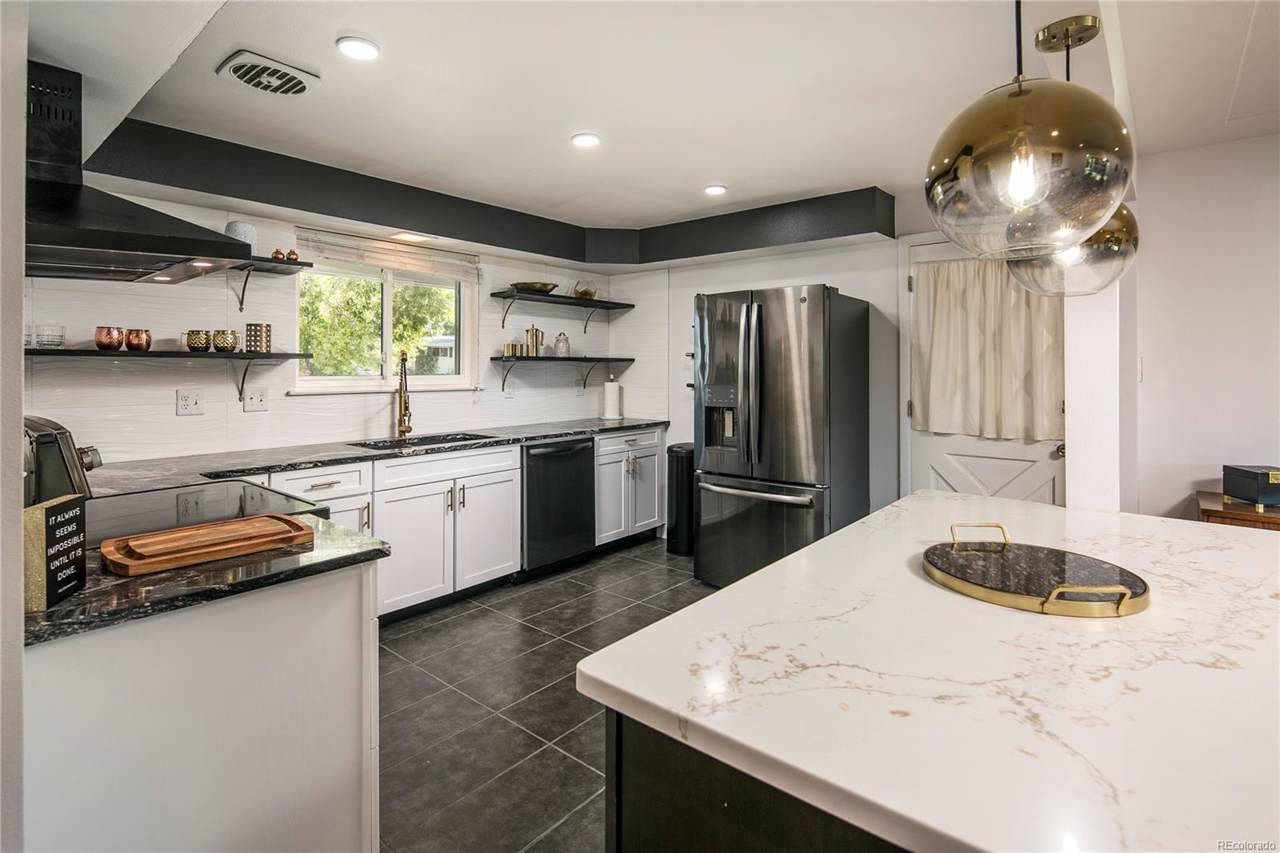 2711 Lowell Boulevard - Photo 1