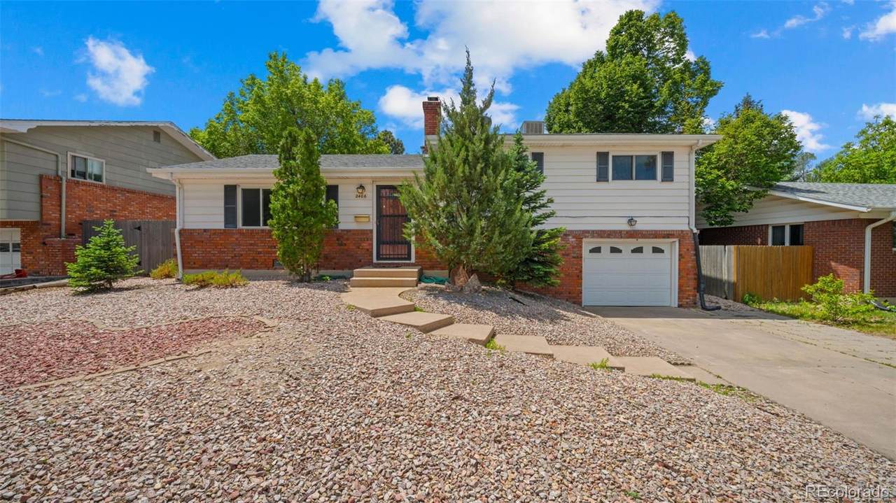 2406 Circle Drive - Photo 1