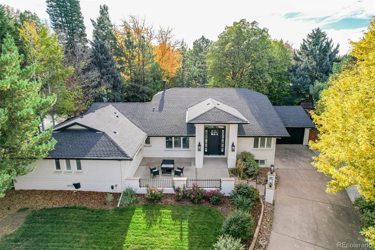 4020 Ivanhoe Lane - Photo 1