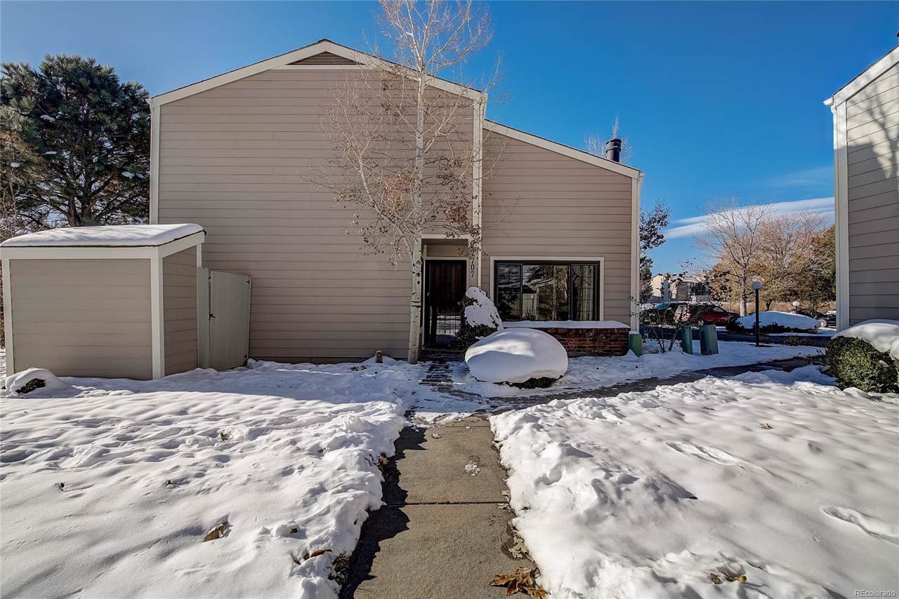 7707 87th Drive - Photo 1